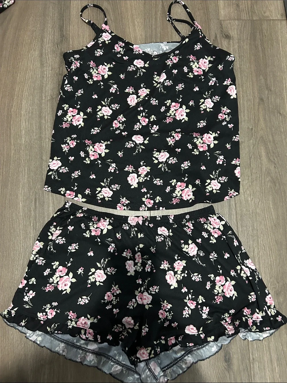 3 piece Laura Ashley Black Floral Cami & Shorts Pajama Set - Pink Roses